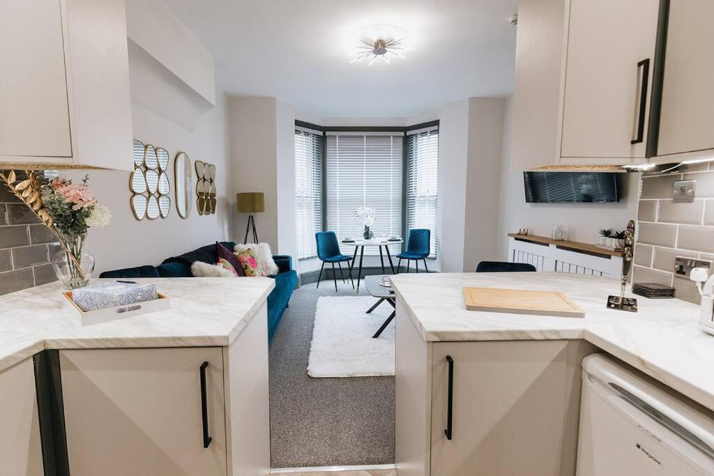 Grove House No.07 - Luxury Apartment Close To The Llandudno Beach Eksteriør bilde